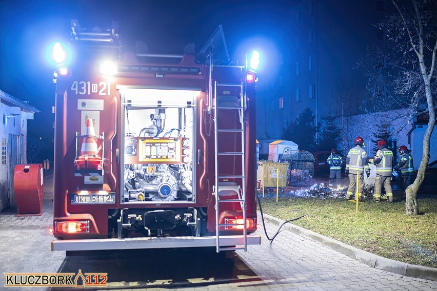 Piroman podpalał śmietniki w Kluczborku. Jest już w rękach policji. Grozi mu nawet 5 lat więzienia