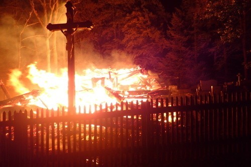 Pożar kościoła w Gutach na Zaolziu strawił wszystko. Jak...