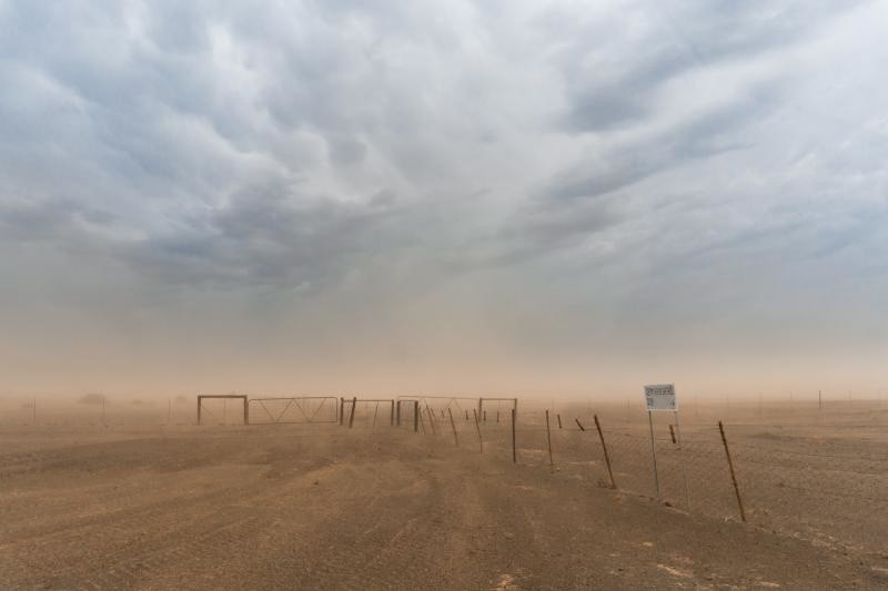 Niebezpieczny pył nadciąga znad Ukrainy. Kolejne regiony z...