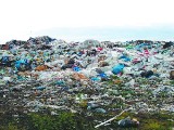 Gminne wysypiska śmieci czynne tylko do końca roku. Nie wiadomo, co dalej z odpadami