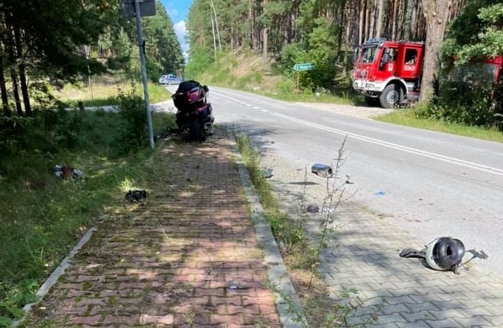 Trzy osoby, w tym dwoje małych dzieci, w szpitalu po wypadku w Wymysłowie