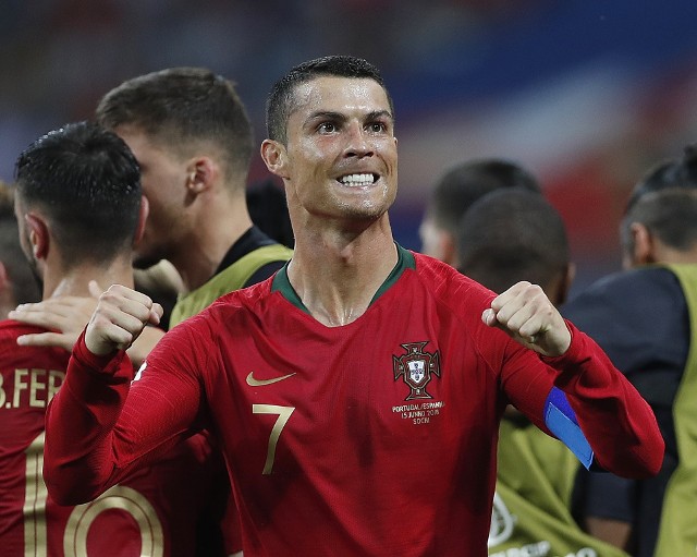 Cristiano Ronaldo dał Portugalii remis po kapitalnym uderzeniu z rzutu wolnego.
