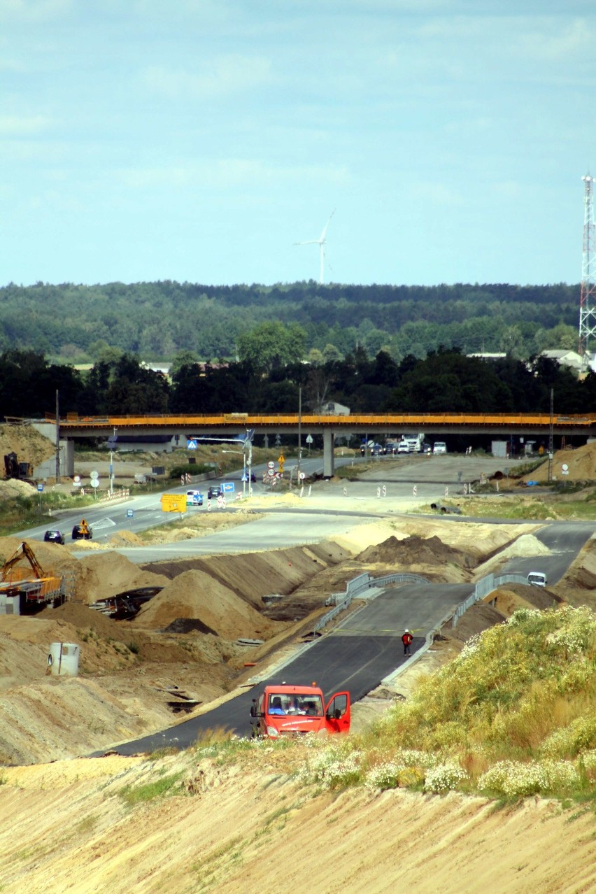 Budowa trasy S17. Na odcinku od Kurowa do granicy województwa zaawansowanie robót przekracza 50 procent