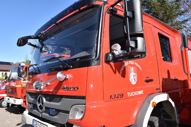 Ponad 1,3 miliona złotych będzie kosztował nowy wóz strażacki dla ochotników z Tuchomia. Przetarg na dostawę samochodu został już ogłoszony.