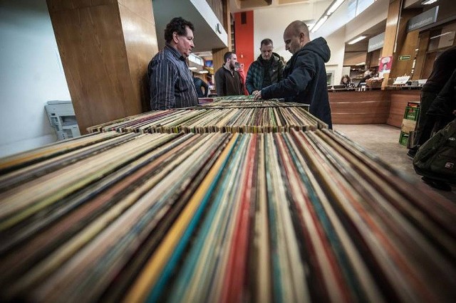Płytowa Giełda GraMuzyka wraca w gościnne progi Koszalińskiej Biblioteki Publicznej