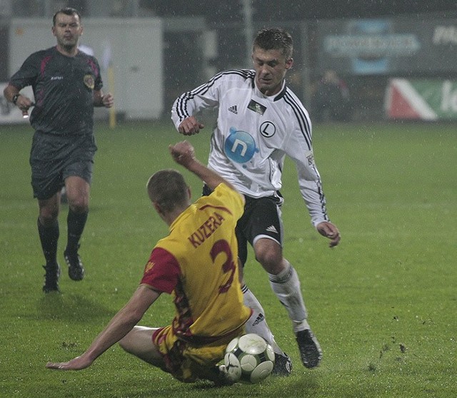 Piotr Giza rozegrał 150 meczów w polskiej Ekstraklasie w barwach Cracovii i Legii Warszawa. Strzelił 24 gole