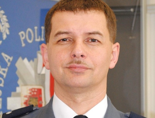 Mirosław Elszkowski, komendant grudziądzkiej policji docenił postawę młodego mieszkańca miasta, który  pomógł schwytać złodzieja, ale pragnie pozostać anonimowy