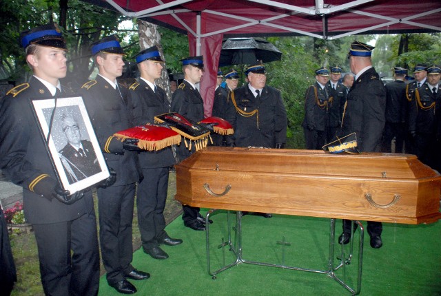Pogrzeb Feliksa Deli. Generał został pochowany na Cmentarzu Rakowickim