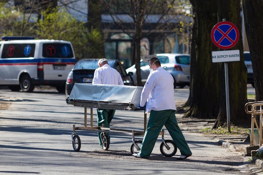 Rośnie liczba zachorowań na koronawirusa w woj. śląskim