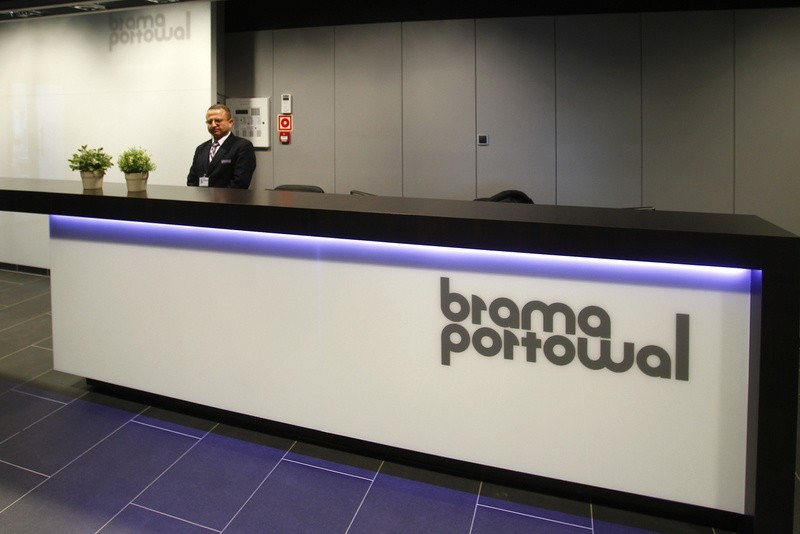 Biurowce na Bramie Portowej otwarte