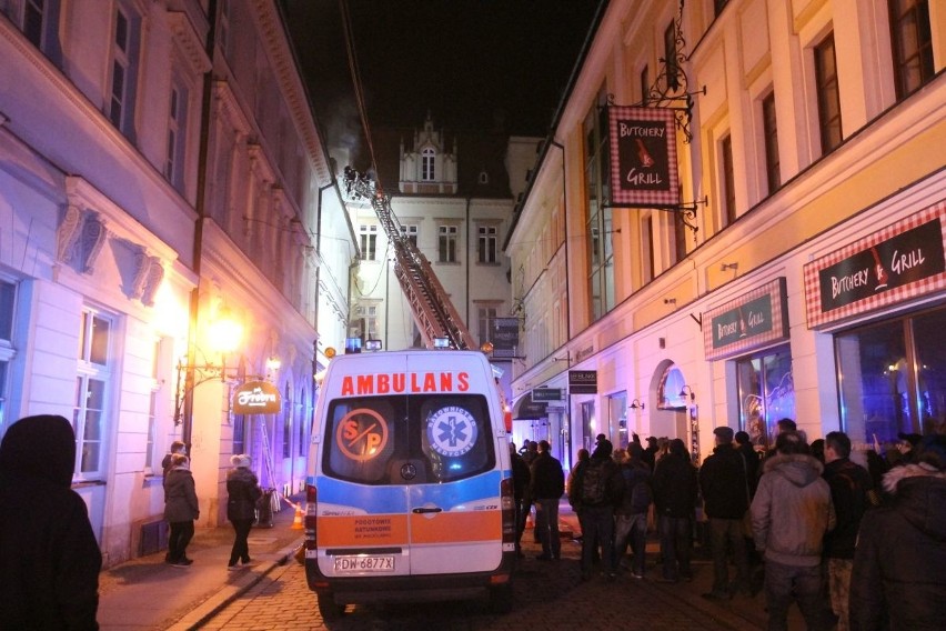 Pożar we wrocławskim Ratuszu. Paliło się na zapleczu sali sesyjnej