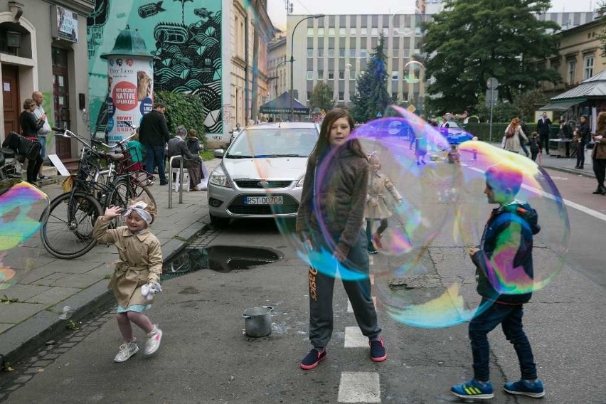 Święto Dzielnicy I z warsztatami, spacerami i dyskusją o parkingach [ZDJĘCIA, WIDEO]