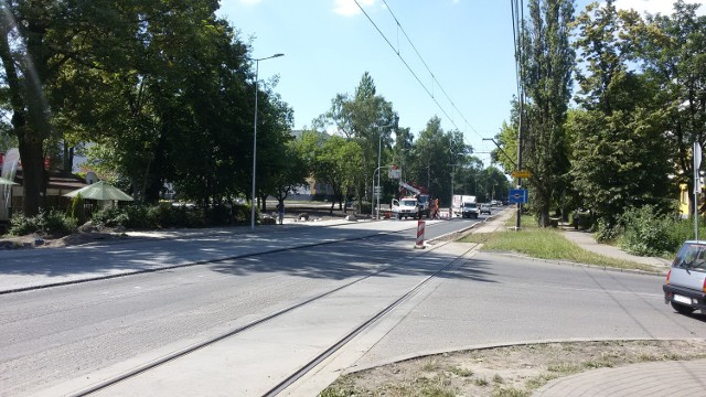 Sosnowiec: trwa asfaltowanie skrzyżowania ul. Kopalnianej
