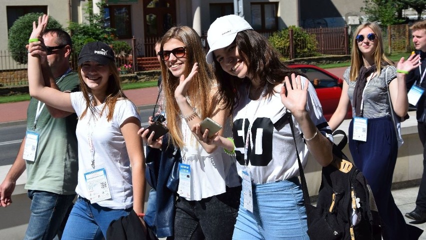 Światowe Dni Młodzieży 2016. W Skarżysku z fetą powitali Białorusinów 