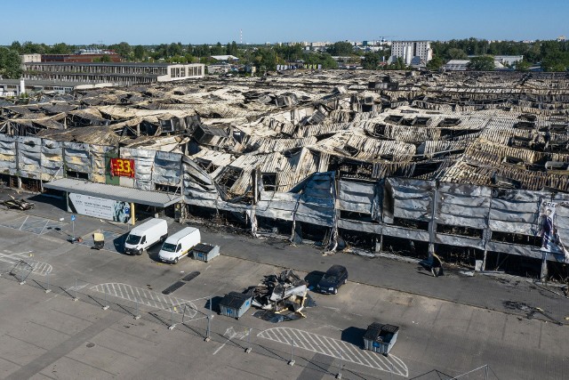 Wielu przedsiębiorców, którzy handlowali w Warszawie przy ul. Marywilskiej, straciło dobytki życia i miejsca pracy. W tym miejscu znajdowało się około 1400 sklepów i punktów handlowych. Obecnie trwa proces szacowania strat