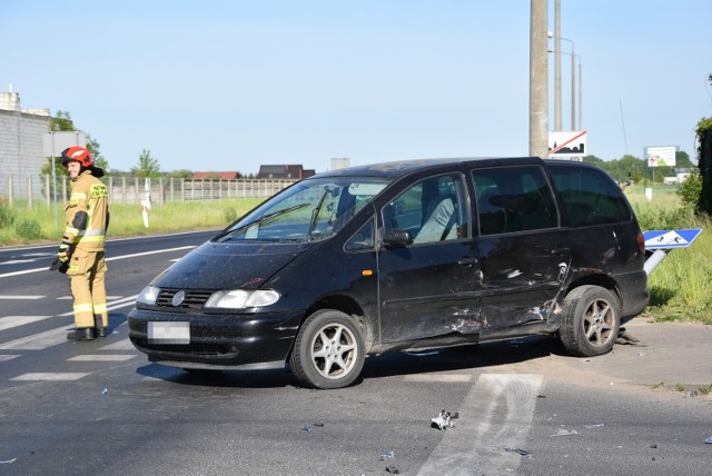 W środę, 18 maja, około godziny 6:30 na skrzyżowaniu ulic Europejskiej i Nowej w Grodzisku Wielkopolskim zderzyły się dwa samochody osobowe. Jedna osoba trafiła do szpitala.