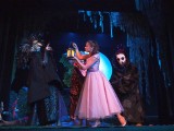 Teatr Dramatyczny. Królewna Śnieżka olśniewa bajecznymi kostiumami 