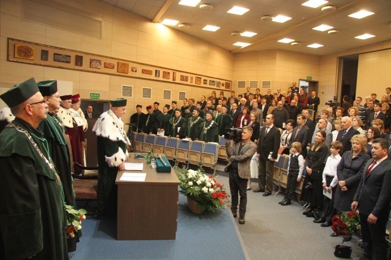 Nadanie tytułu doctora honoris causa