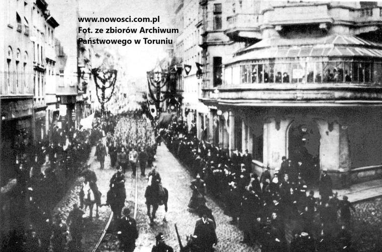 18 stycznia 1920 roku żołnierze minęli słup i wkroczyli na...