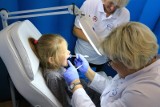 Poznańscy dentyści wydali książkę, która pomoże pacjentom pokonać strach przed wizytą u stomatologa