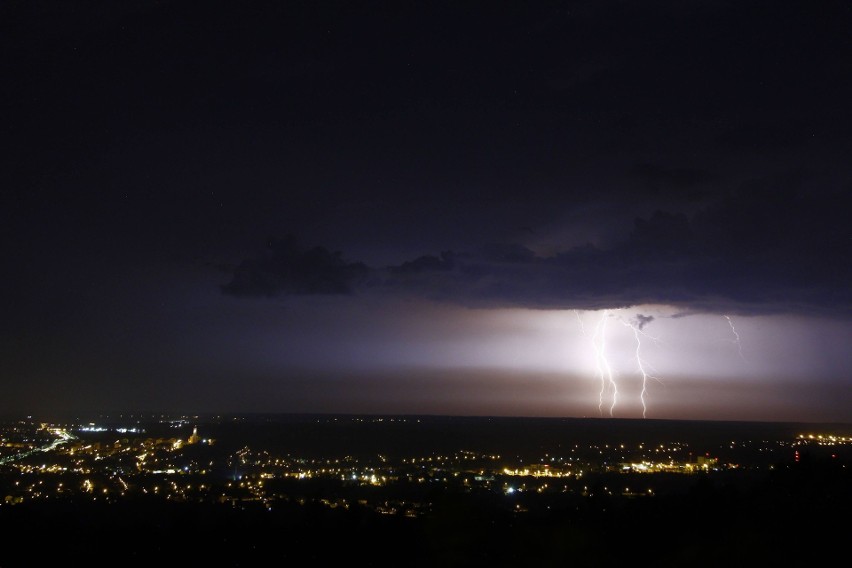 Burza, a wraz z nią zjawiskowy spektakl na tarnowskim niebie...