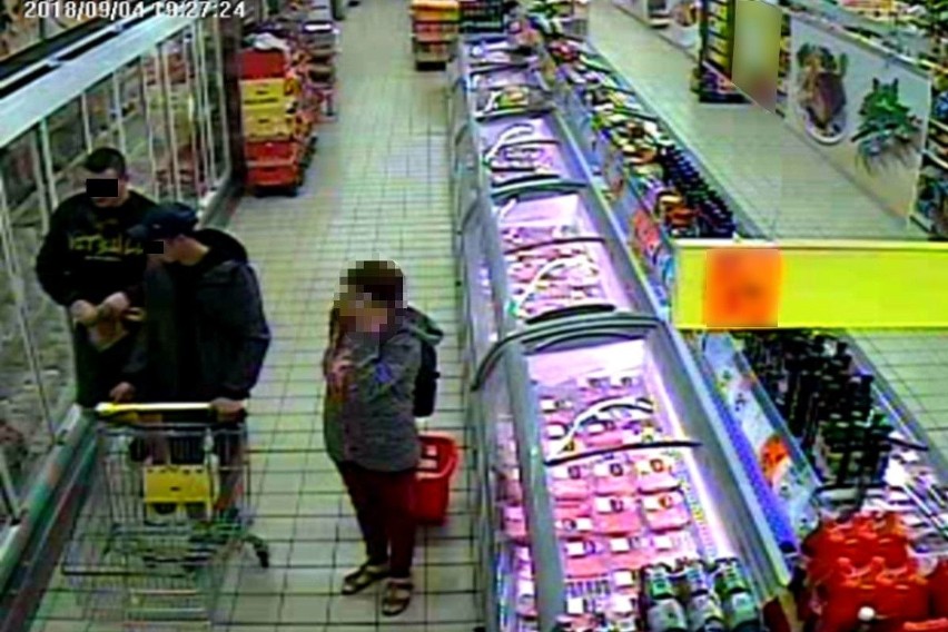 Sprawcy wrześniowej kradzieży w sklepie w Pruszczu