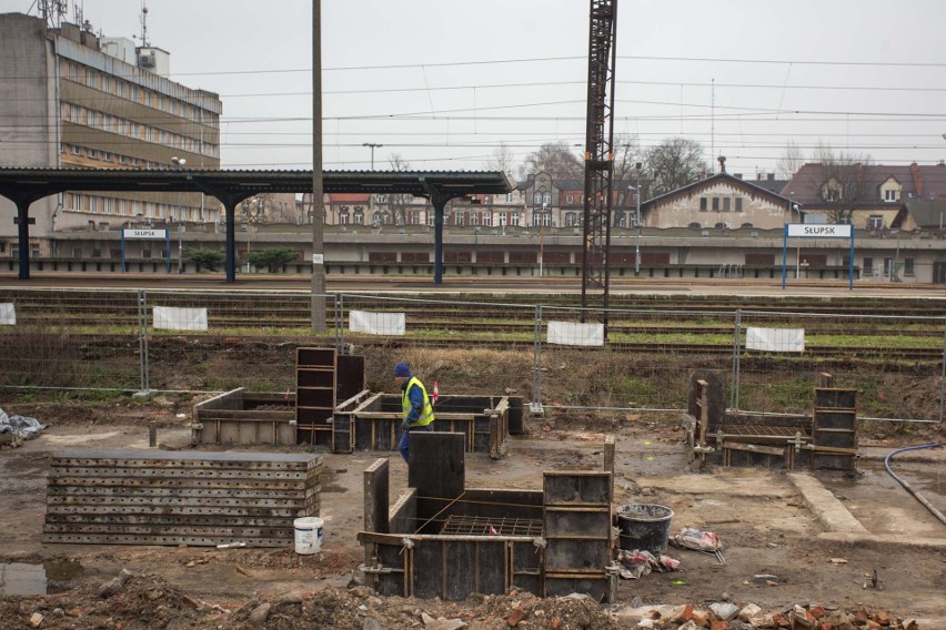 Zaczęła się fizycznie budowa słupskiego węzła...