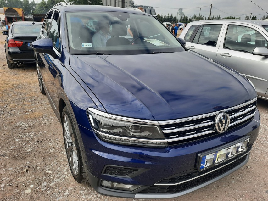 Volkswagen Tiguan z 2017 r. Silnik typu D o poj. 2.0 i mocy...