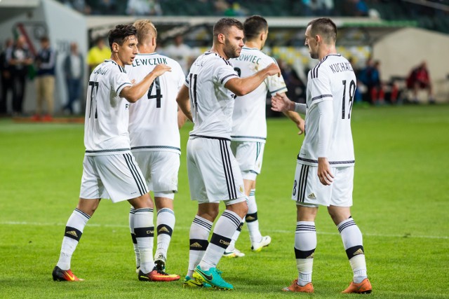 Legia wygrała 2:0 i awansowała do kolejnej rundy eliminacji Ligi Mistrzów