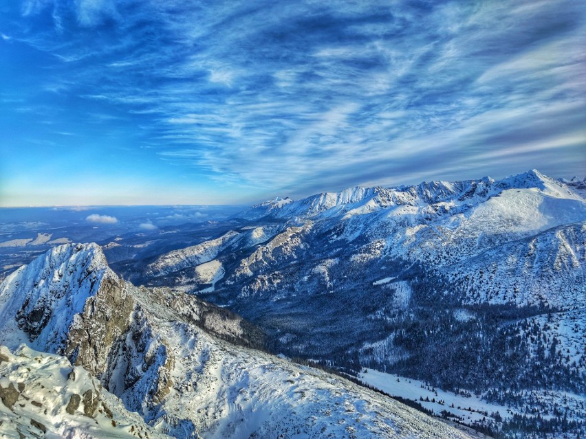 Giewont w zimowej odsłonie prezentuje się wyjątkowo okazale! [ZDJĘCIA] 12.01.2021