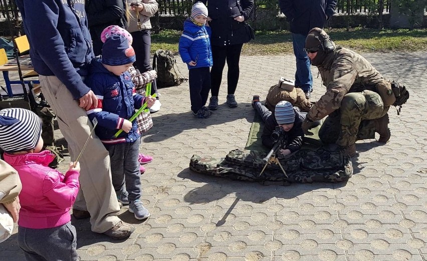 Podlaska Brygada Terytorialna zaprezentowała sprzęt w...