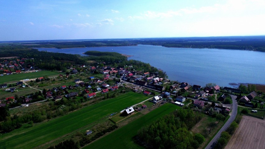 Jezioro Sławskie sfotografowane przez dron Grzegorza...