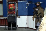 Łomża. Funkcjonariusze KAS zatrzymali dwóch "jednorękich bandytów" i zlikwidowali nielegalny salon gier hazardowych