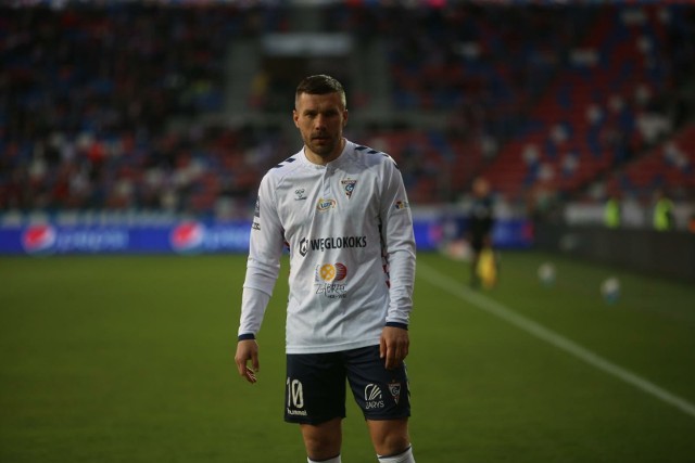 Lukas Podolski gra w Górniku od ponad dwóch lat.Zobacz kolejne zdjęcia. Przesuwaj zdjęcia w prawo - naciśnij strzałkę lub przycisk NASTĘPNE