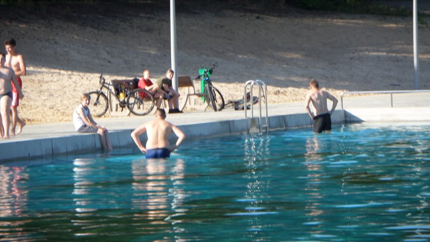 Kąpielisko w Żarkach ma wodę w basenie z leśniowskiego...