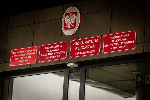 Na podstawie zeznań pokrzywdzonych, świadków i zapisu monitoringu, Prokuratura Rejonowa w Białymstoku uznała, że zachowanie 46-latka wyczerpało znamiona przestępstwa uporczywego nękania, inaczej stalkingu