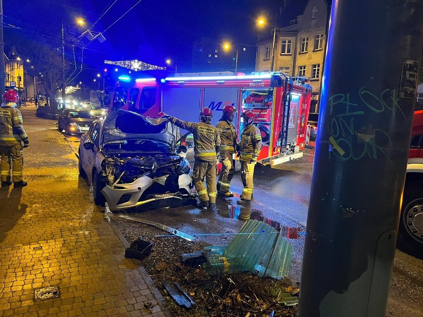 Sopot: Wypadek na al. Niepodległości. Samochody na minuty...