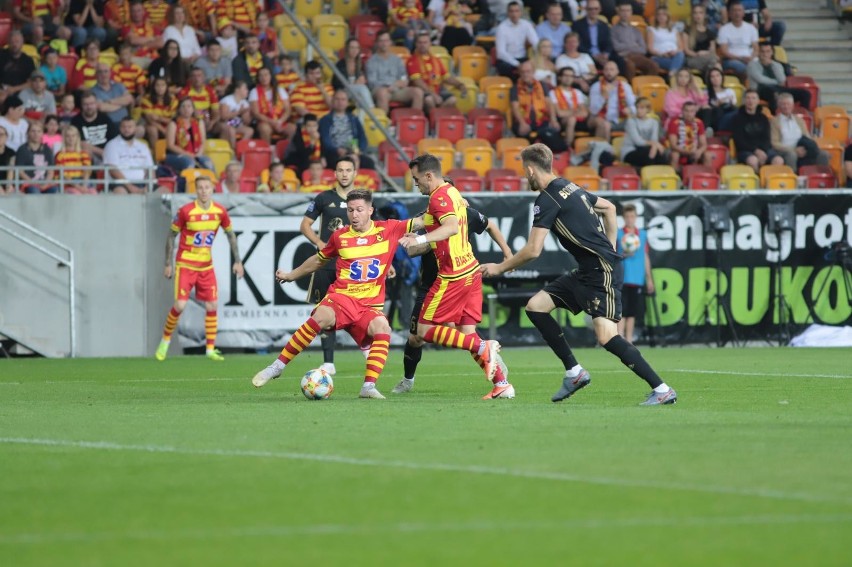 Jagiellonia Białystok - Górnik Zabrze 3:1. Drugie zwycięstwo Jagi w tym sezonie. Białostoczanie awansowali na ligowe podium [ZDJĘCIA]