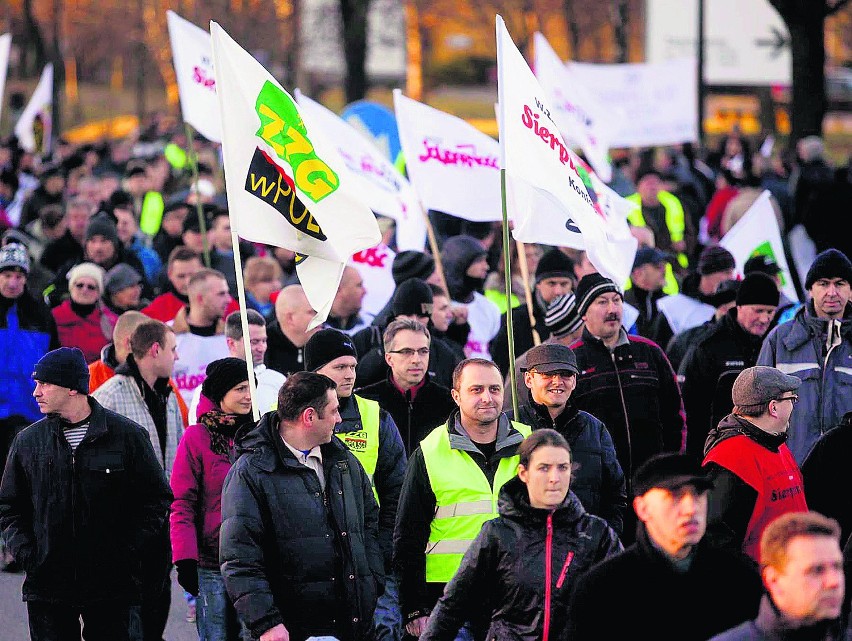 Strajk na Ślasku: górników popiera ONR, Górnik Zabrze, Straż Graniczna i... [LISTA POPARCIA]