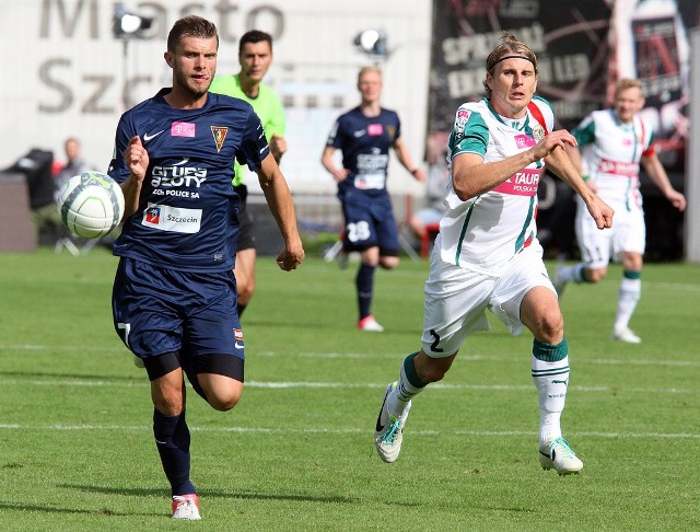 Tomasz Chałas (z lewej) być może dołączy do Górnika Zabrze.