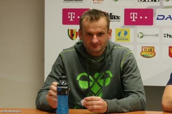 Bramkarz Korony Zbigniew Małkowski spodziewa się trudnej przeprawy w meczu z Cracovią.