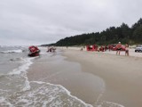 Tragiczny dzień nad morzem na Pomorzu! 4 utonięcia w sobotę, 17.07.2021 r. Poszukiwano 21-latka w Jastrzębiej Górze