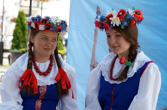 VI Powiatowy Przegląd Zespołów Folklorystycznych im. Z Winieckiego