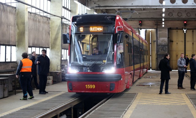 Miasto Łódź do końca roku ogłosi kilkanaście przetargów dotyczących inwestycji na 2021 r. W przyszłym roku rozpocznie się m.in. przebudowa zajezdni tramwajowej Chocianowice.Czytaj dalej na kolejnym slajdzie: kliknij strzałkę w prawo.