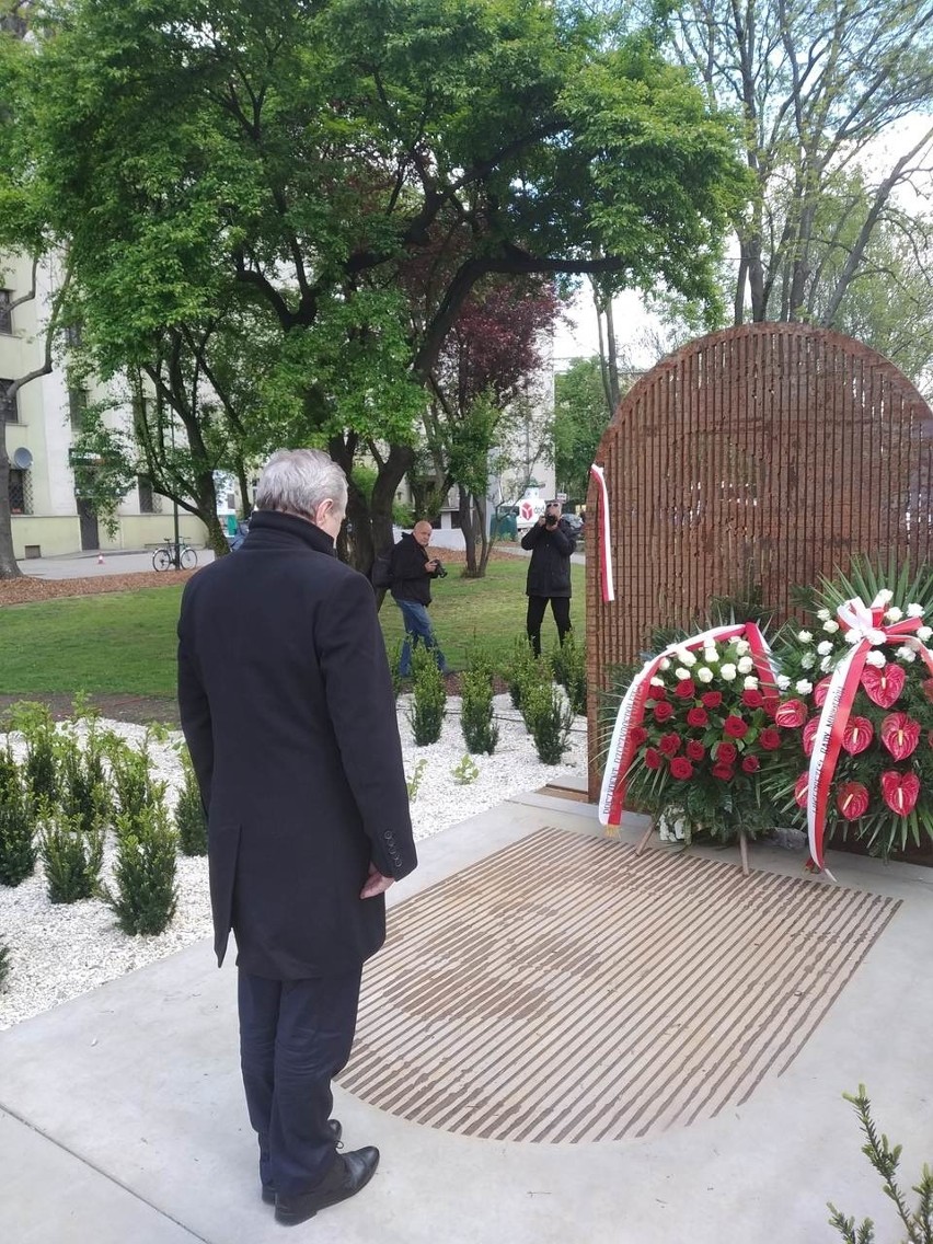 W Krakowie odsłonięto pomnik upamiętniający Stanisława Pyjasa [ZDJĘCIA]