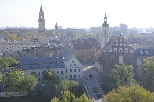 Czujnik, który pilnuje w Opolu poziomu pyłu w powietrzu, wykazał 6-krotne przekroczenie dopuszczalnej normy.