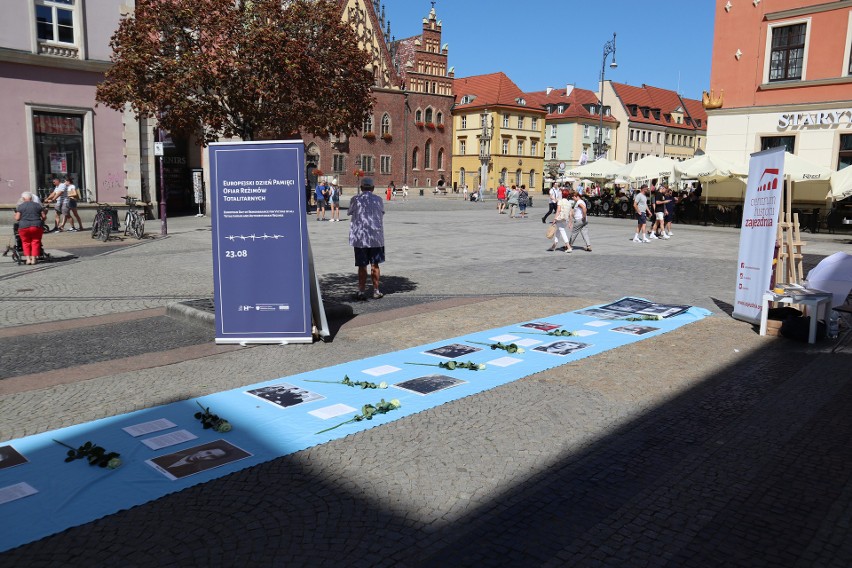 We Wrocławiu obchodzi się Europejski Dzień Pamięci Ofiar Reżimów Totalitarnych. W centrum stanęła nietypowa instalacja