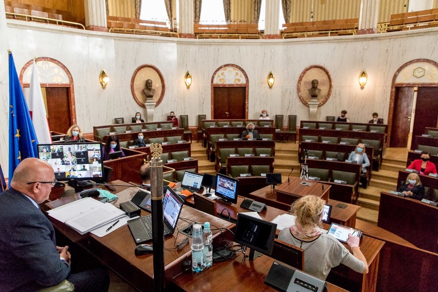 Zasoby wody pitnej na Jurze będą chronione. Kopalnia cynku nie powstanie. Sejmik uchwalił apel w tej sprawie