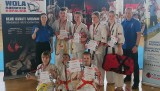 8 medali Karate Klub Morawica na zawodach w Warszawie. Na turnieju rywalizowało 140 zawodników. Zobacz zdjęcia