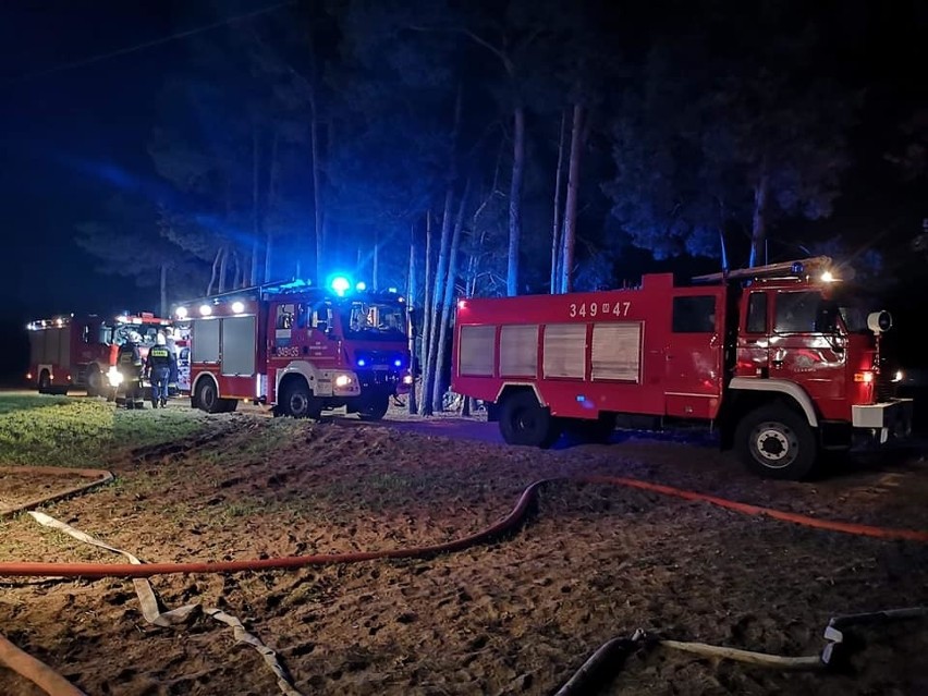 Powiat ostrołęcki. Pożar budynku mieszkalnego w miejscowości...